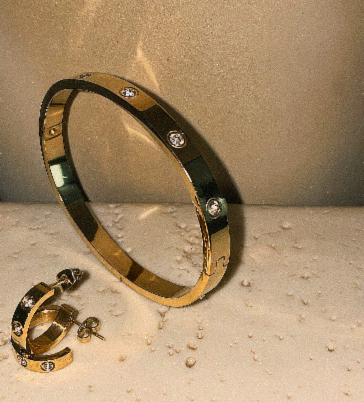 Eterna Hoops
