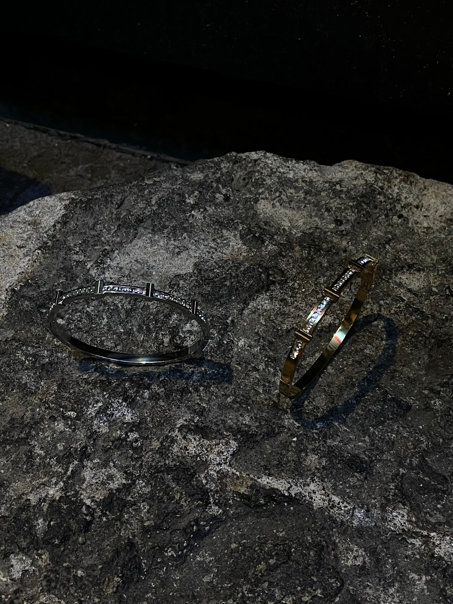 Celestia Bangle - Gold