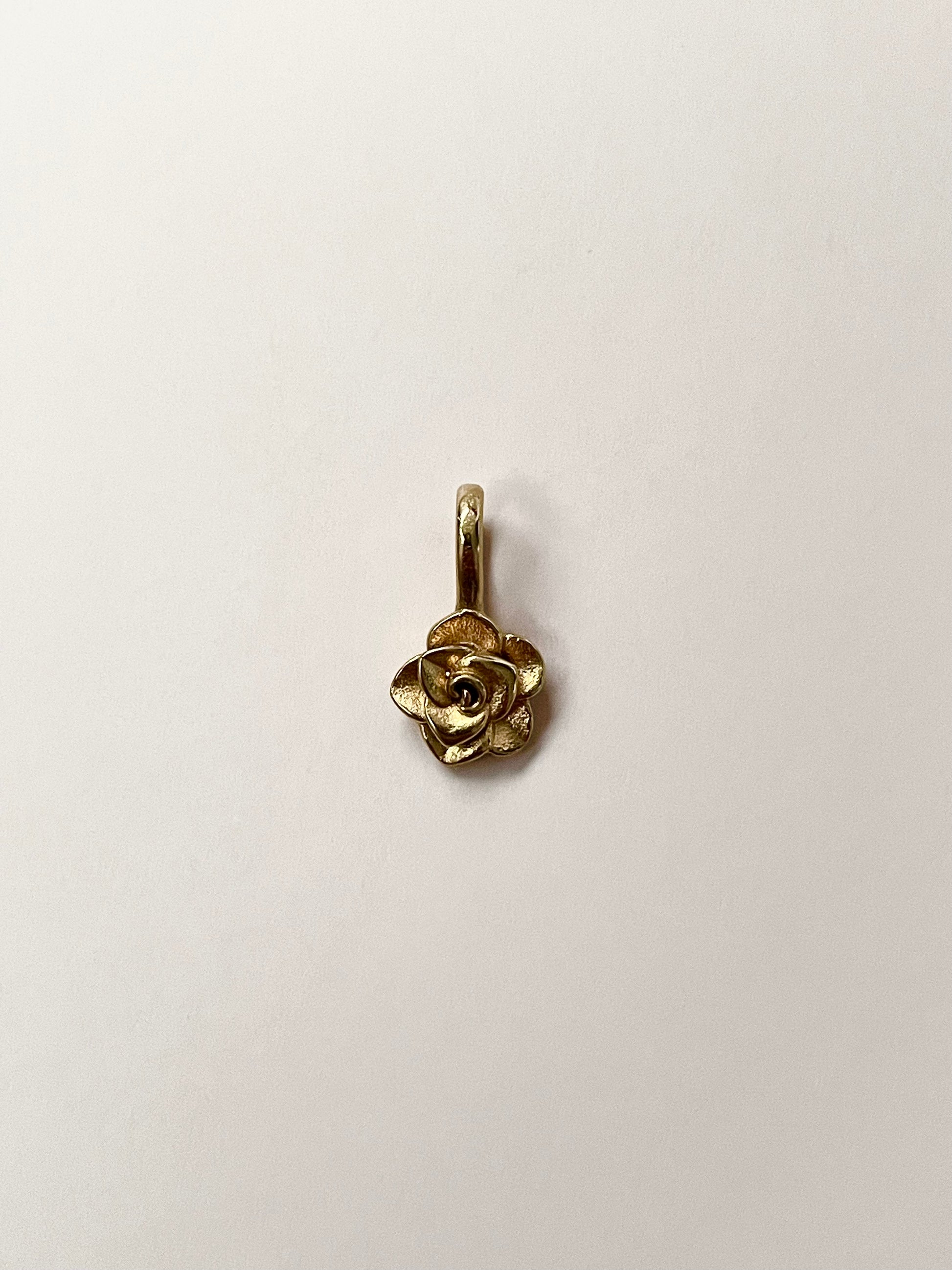 Everrose Charm