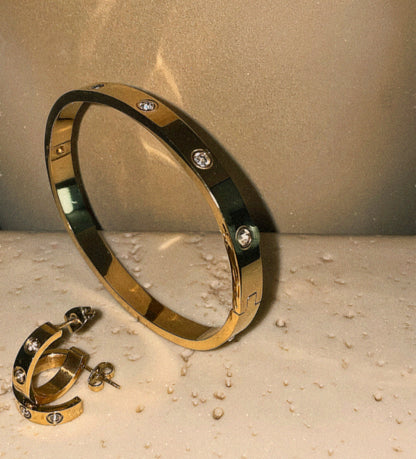 Eterna Hoops