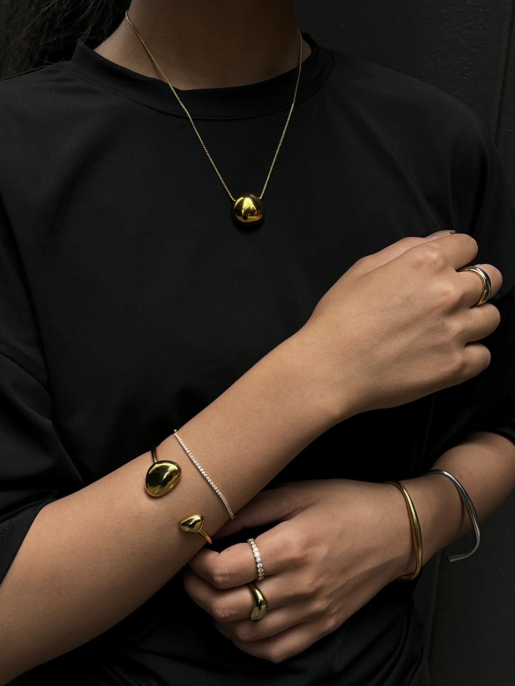 Velora Necklace - Gold