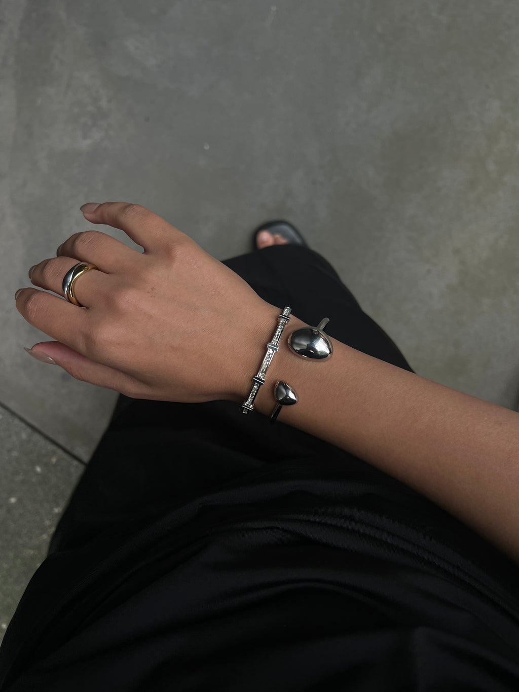 Cove Bangle - Silver