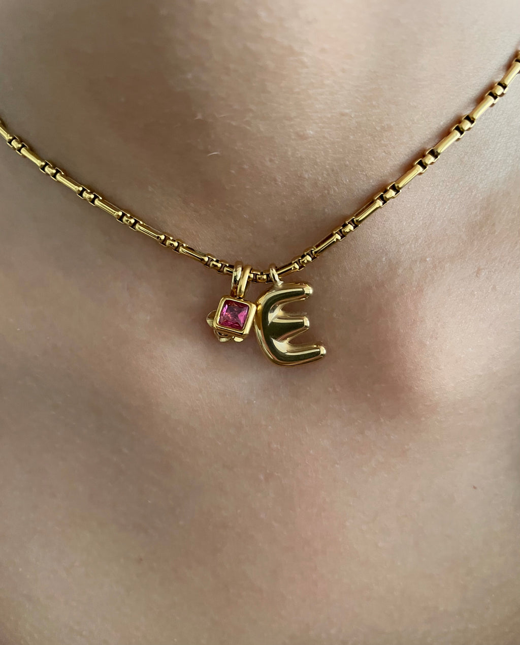 Prisma Charm - Rosette
