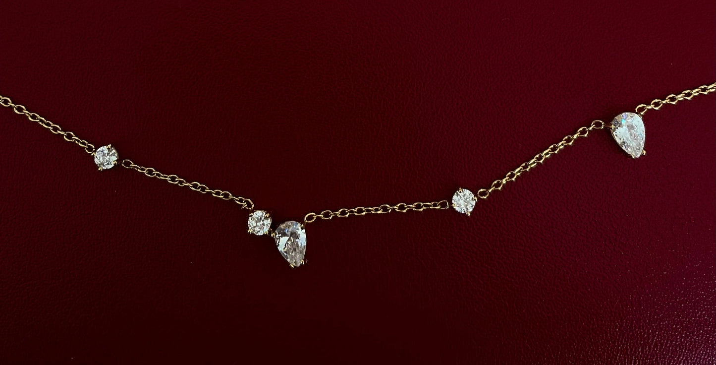 Fiora Necklace