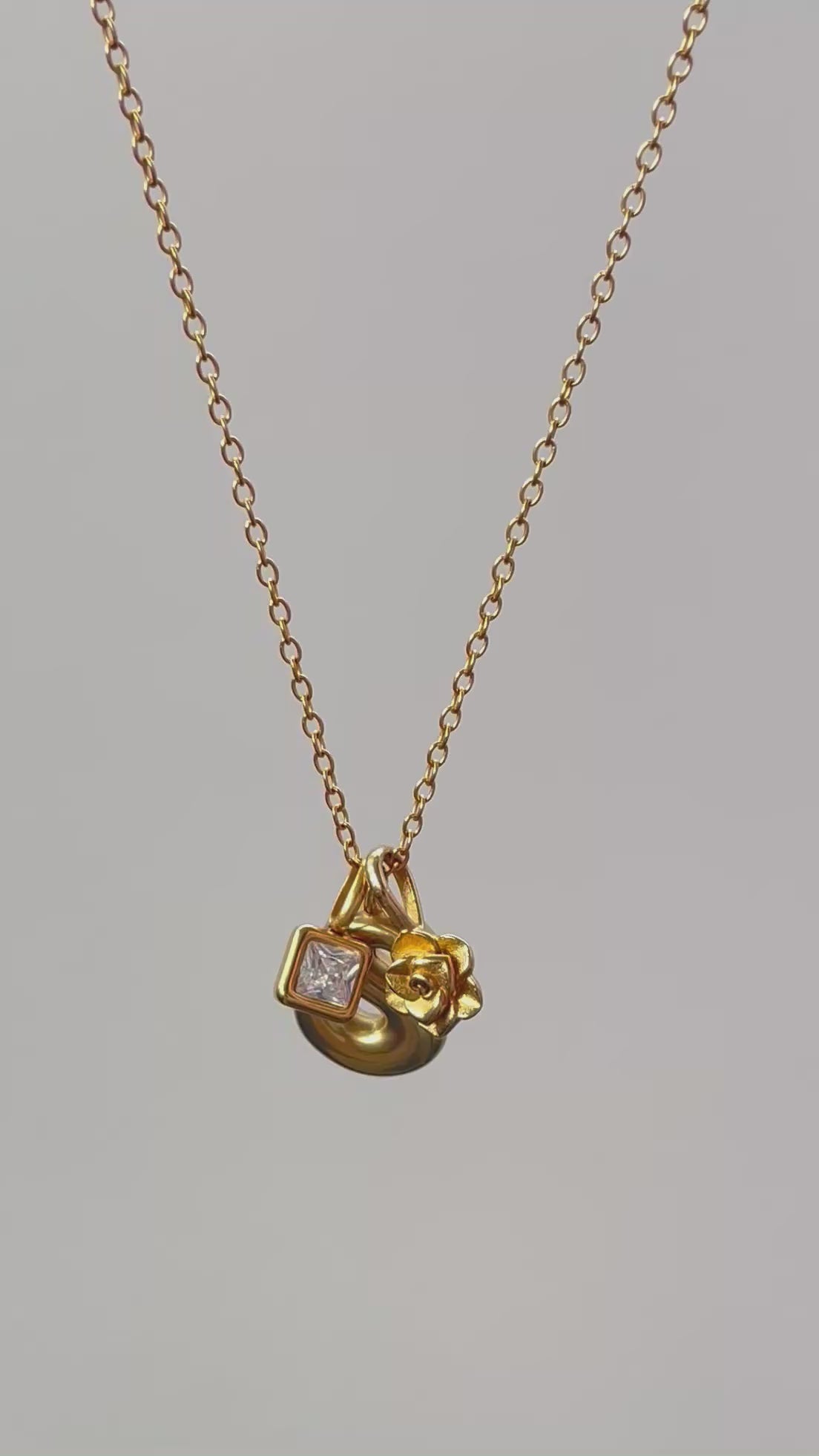 Everrose Charm